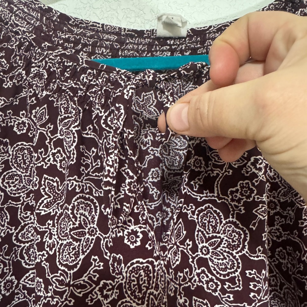 Women's Burgundy Floral Print Smocked Neck Long Sleeve Blouse Size M - Picture 3 of 4